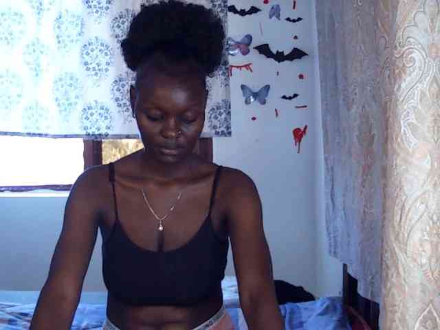 Queen-of-Bees webcam