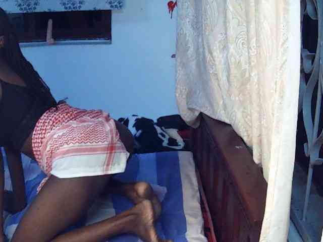 Queen-of-Bees webcam