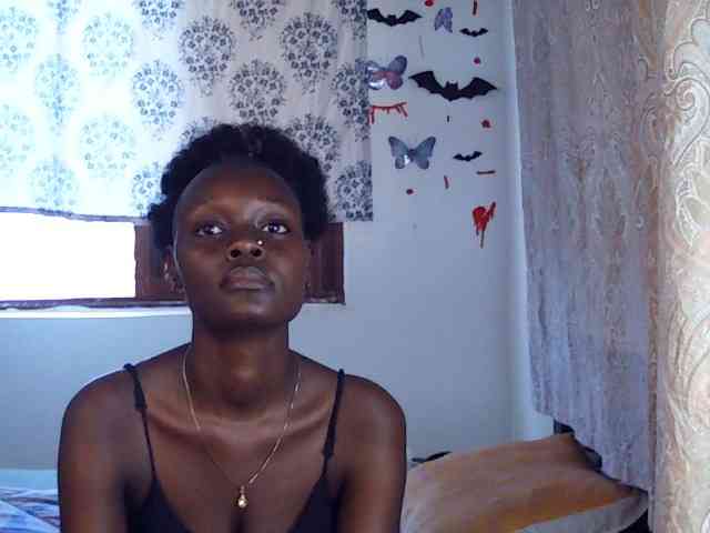 Queen-of-Bees webcam