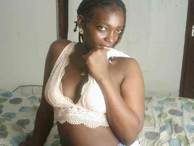 Queen-of-Bees webcam