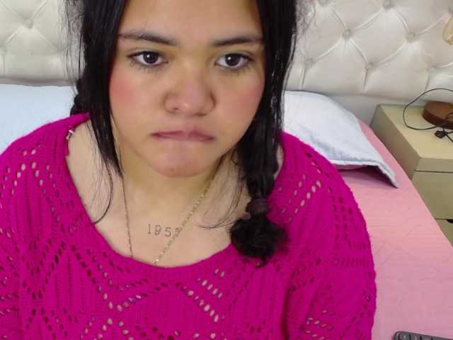 YumiViolet's BongaCams show and profile