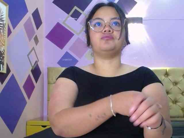 YumiViolet YumiViolet