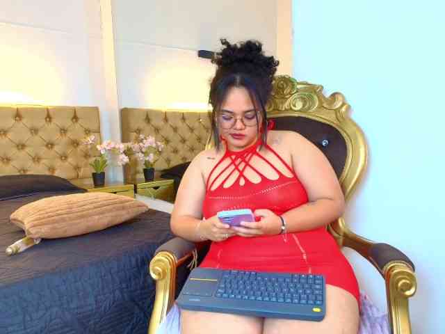 YumiViolet YumiViolet