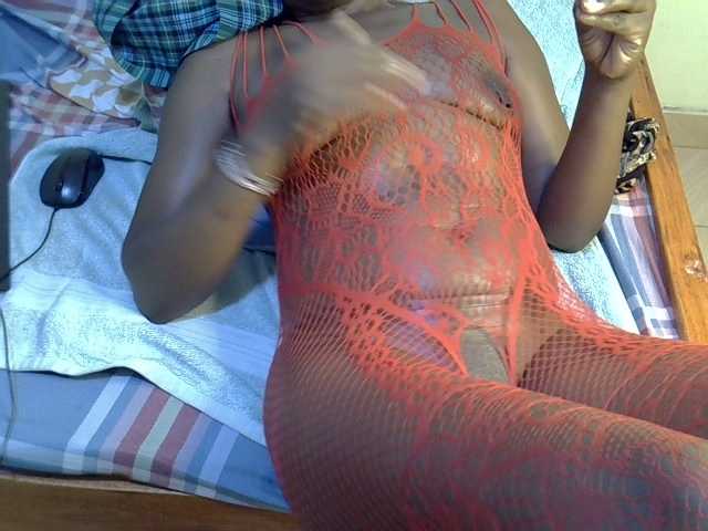 Curvy-goddessa's BongaCams show and profile