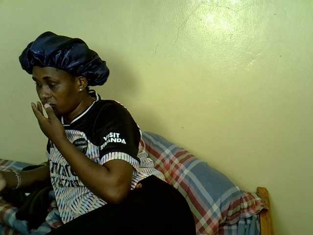 Curvy-goddessa's BongaCams show and profile