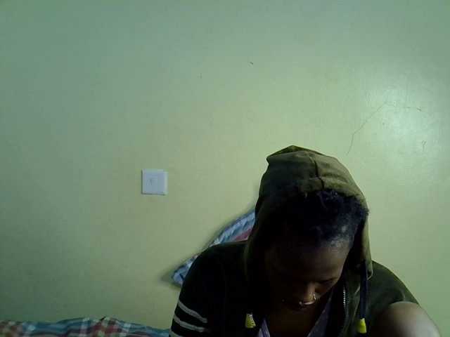 Curvy Goddess A (Curvy-goddessa)