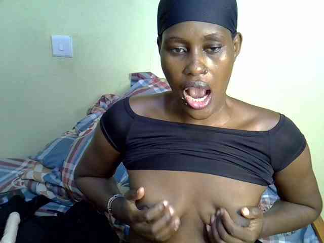 Curvy-goddessa webcam