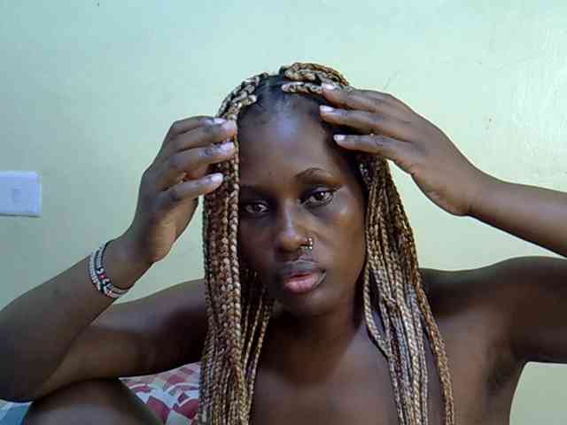 Curvy-goddessa webcam