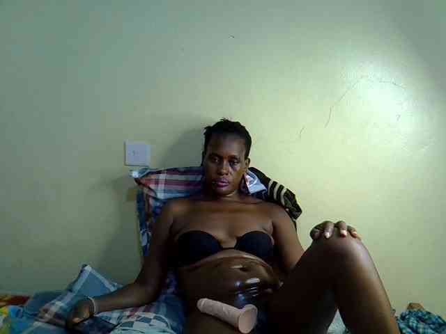 Curvy-goddessa webcam