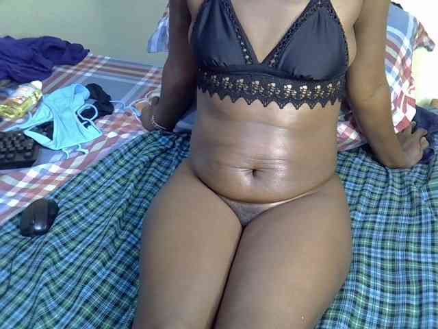 Curvy-goddessa Curvy-goddessa