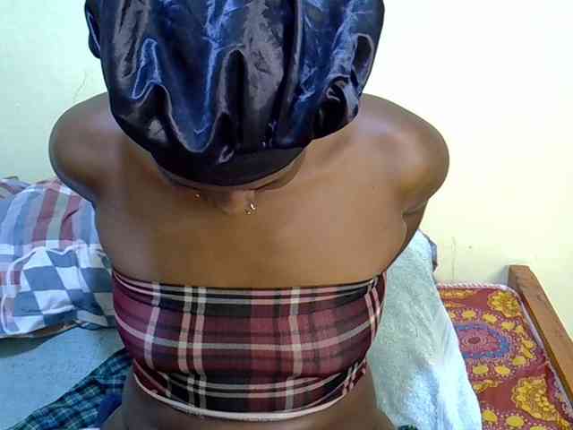 Curvy-goddessa webcam