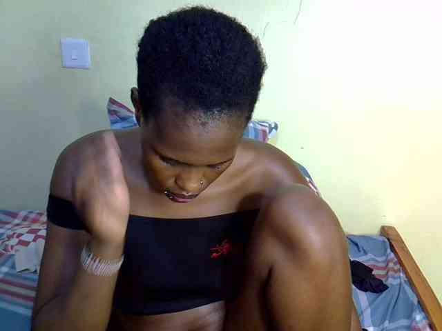 Curvy-goddessa webcam