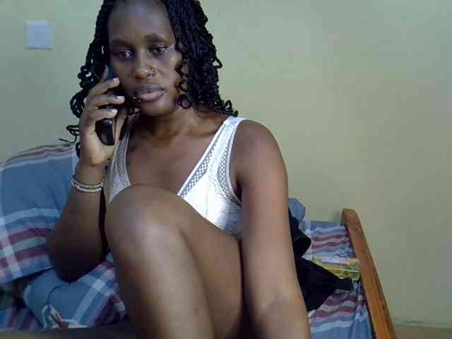 Curvy-goddessa webcam