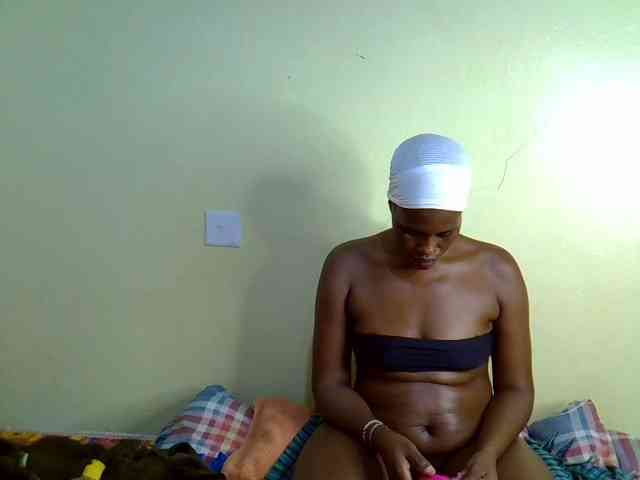 Curvy-goddessa webcam