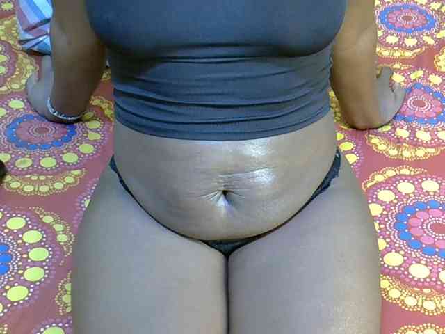 Curvy-goddessa webcam