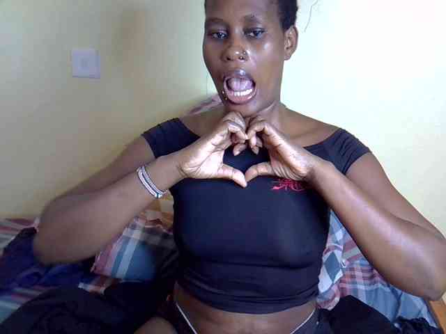 Curvy-goddessa webcam