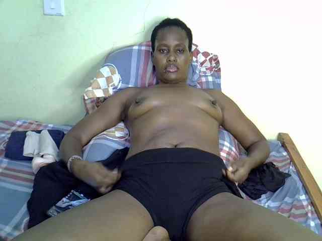 Curvy-goddessa webcam