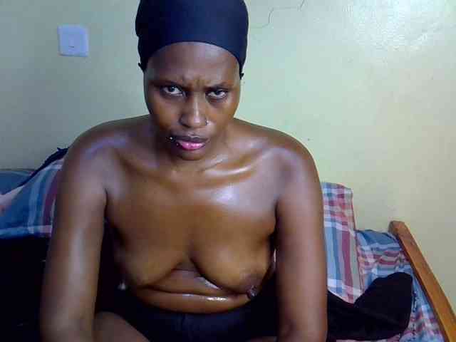 Curvy-goddessa webcam