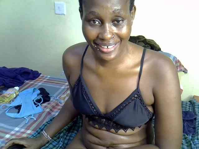 Curvy-goddessa webcam