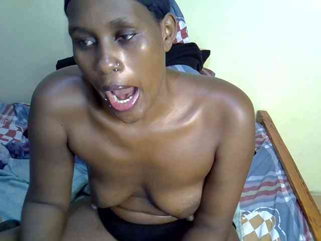 Curvy-goddessa webcam