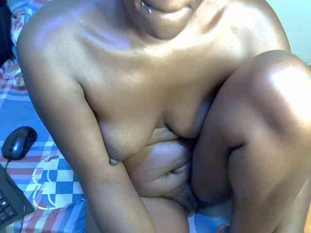 Curvy-goddessa webcam