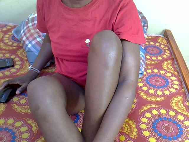 Curvy-goddessa webcam