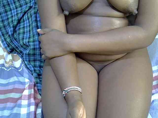 Curvy-goddessa Live Webcam on BongaCams