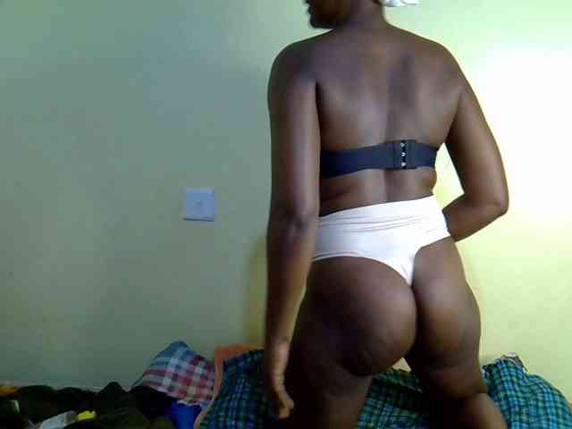 Curvy-goddessa webcam