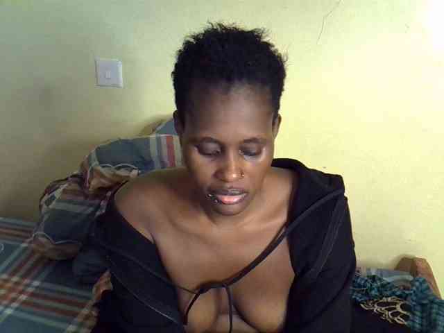 Curvy-goddessa webcam