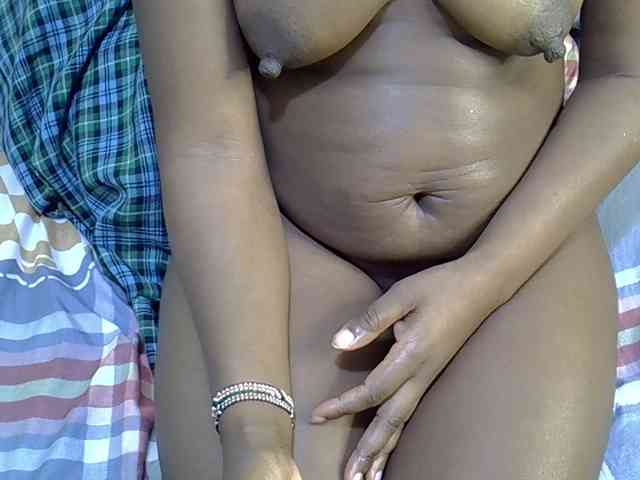 Curvy-goddessa webcam