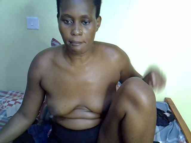 Curvy-goddessa webcam