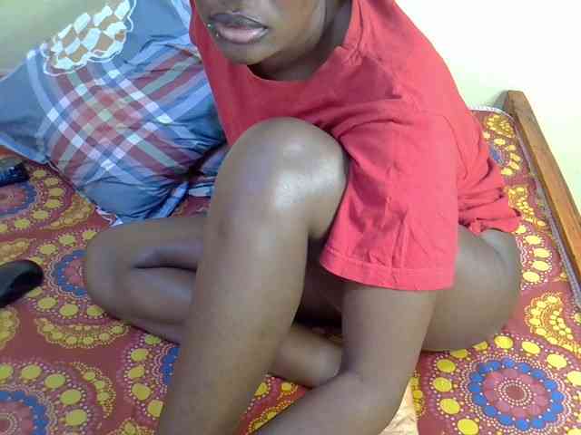 Curvy-goddessa webcam