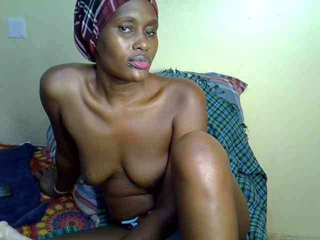 Curvy-goddessa webcam