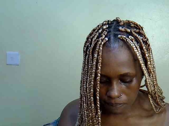 Curvy-goddessa webcam