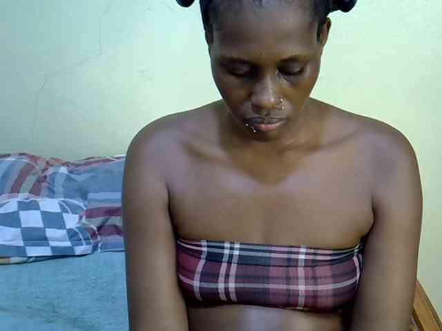 Curvy-goddessa webcam