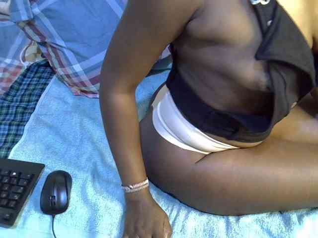 Curvy-goddessa webcam