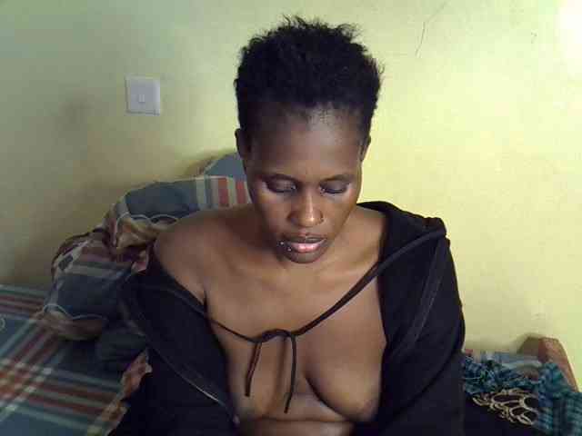 Curvy-goddessa webcam