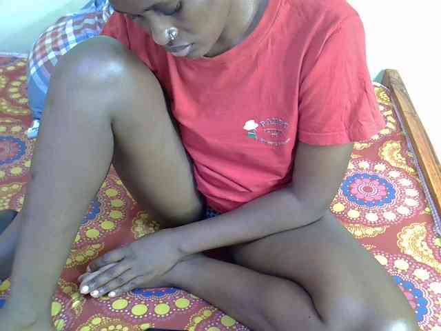 Curvy-goddessa webcam