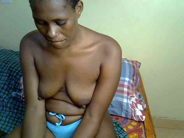 Curvy-goddessa webcam