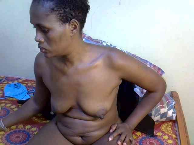 Curvy-goddessa webcam