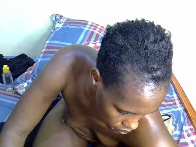 Curvy-goddessa webcam