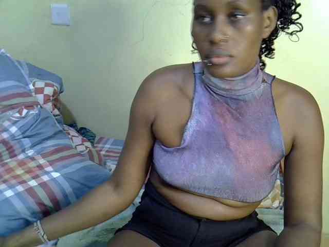 Curvy-goddessa webcam