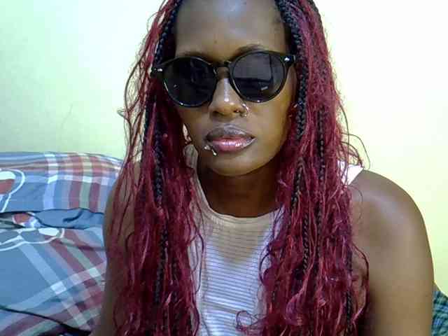 Curvy-goddessa webcam