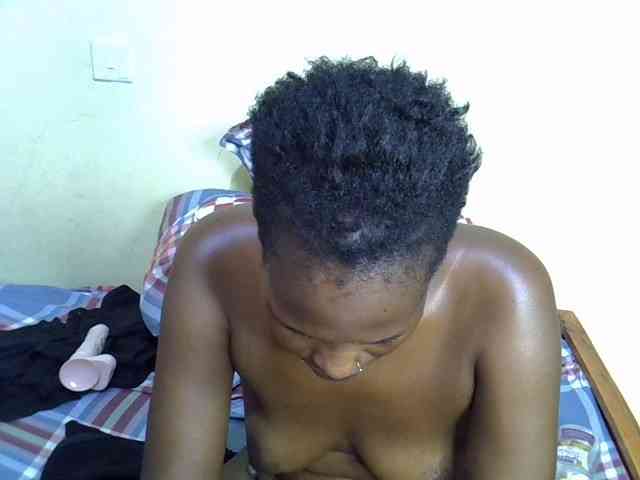 Curvy-goddessa Curvy-goddessa