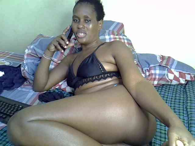 Curvy-goddessa webcam