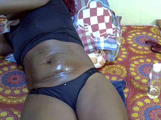 Curvy-goddessa webcam