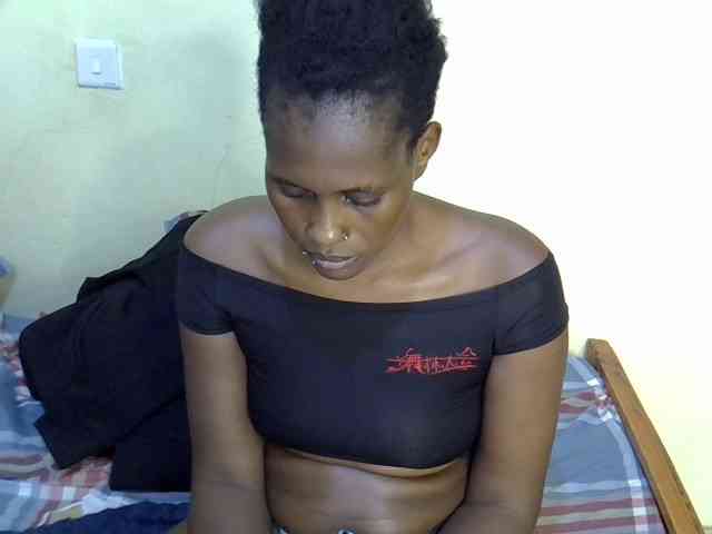 Curvy-goddessa webcam