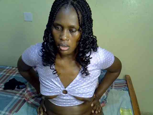 Curvy-goddessa webcam