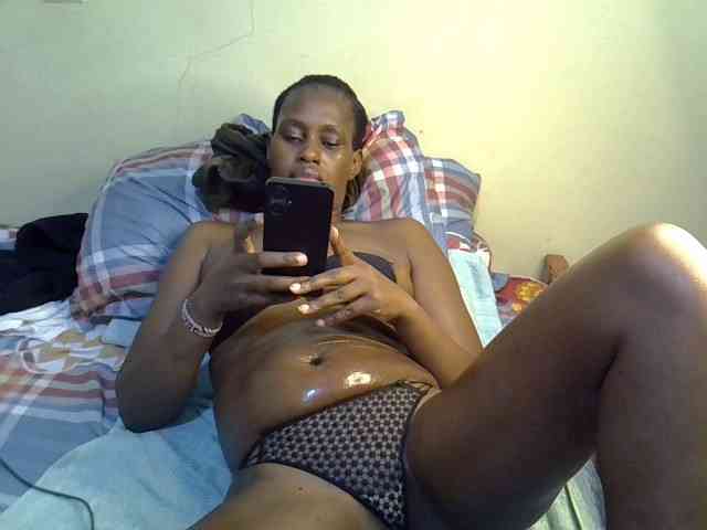 Curvy-goddessa webcam