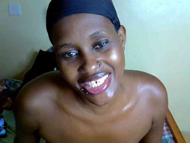 Curvy-goddessa webcam